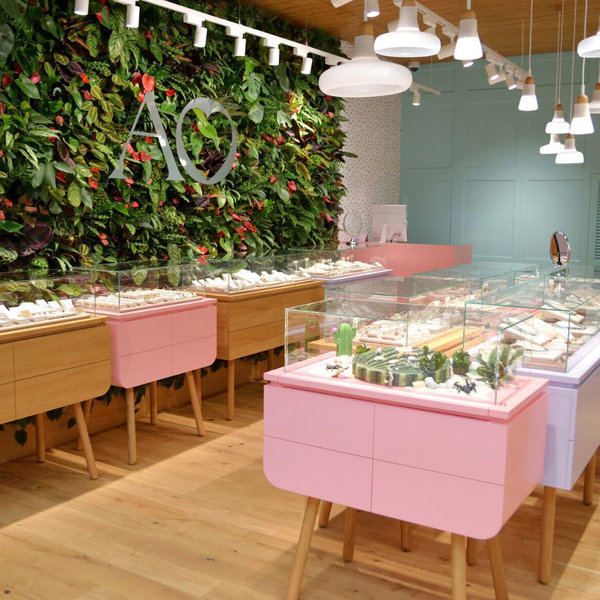 ALOve OC Olympia, Brno